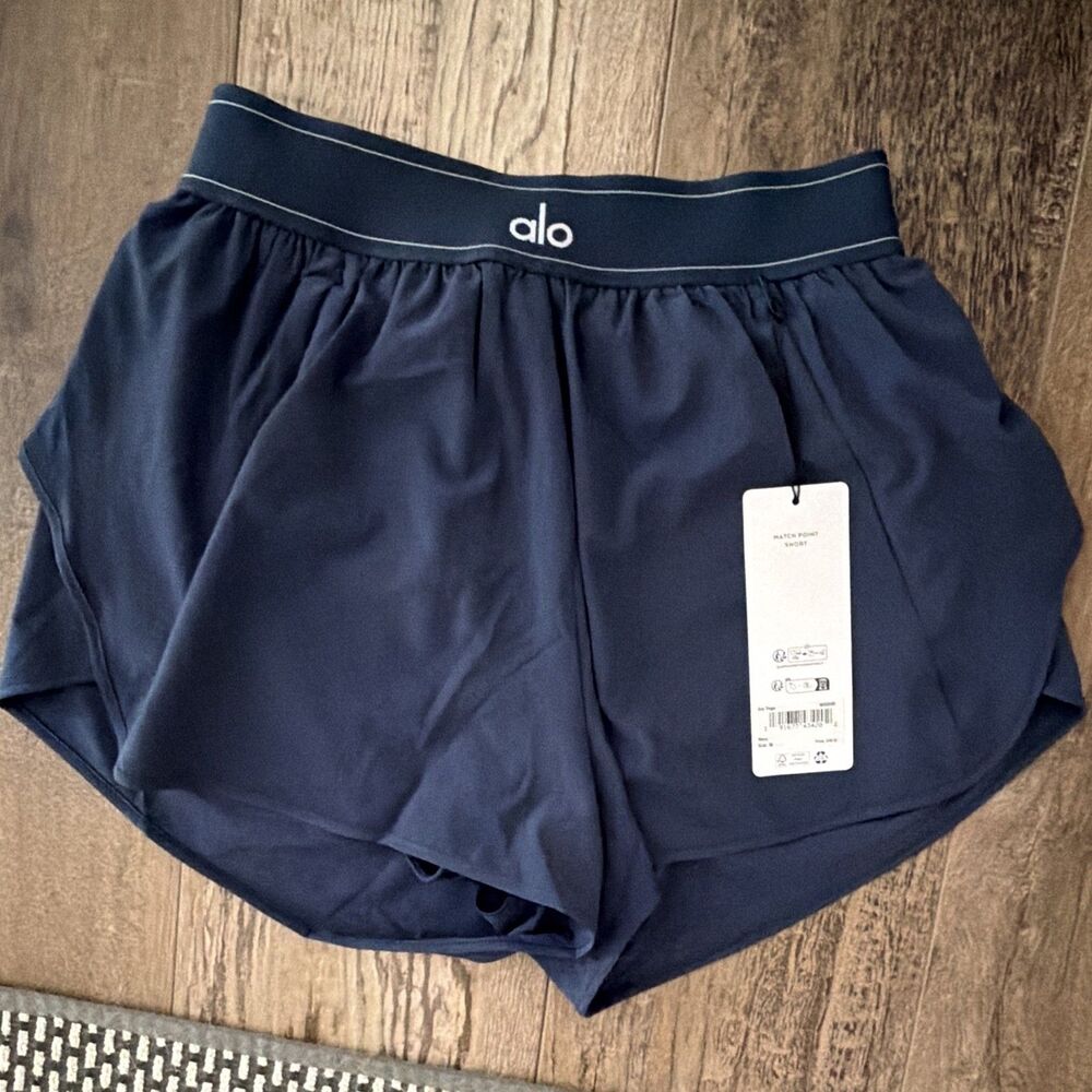 ALO YOGA Match Point Short Navy Blue Athletic Tennis Workout Running Medium NWT